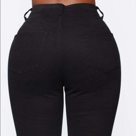 FASHIONNOVA HIGH RISE RIPPED JEANS BLACK SIZE 1 SKINNY JEANS NEW - Picture 2 of 4